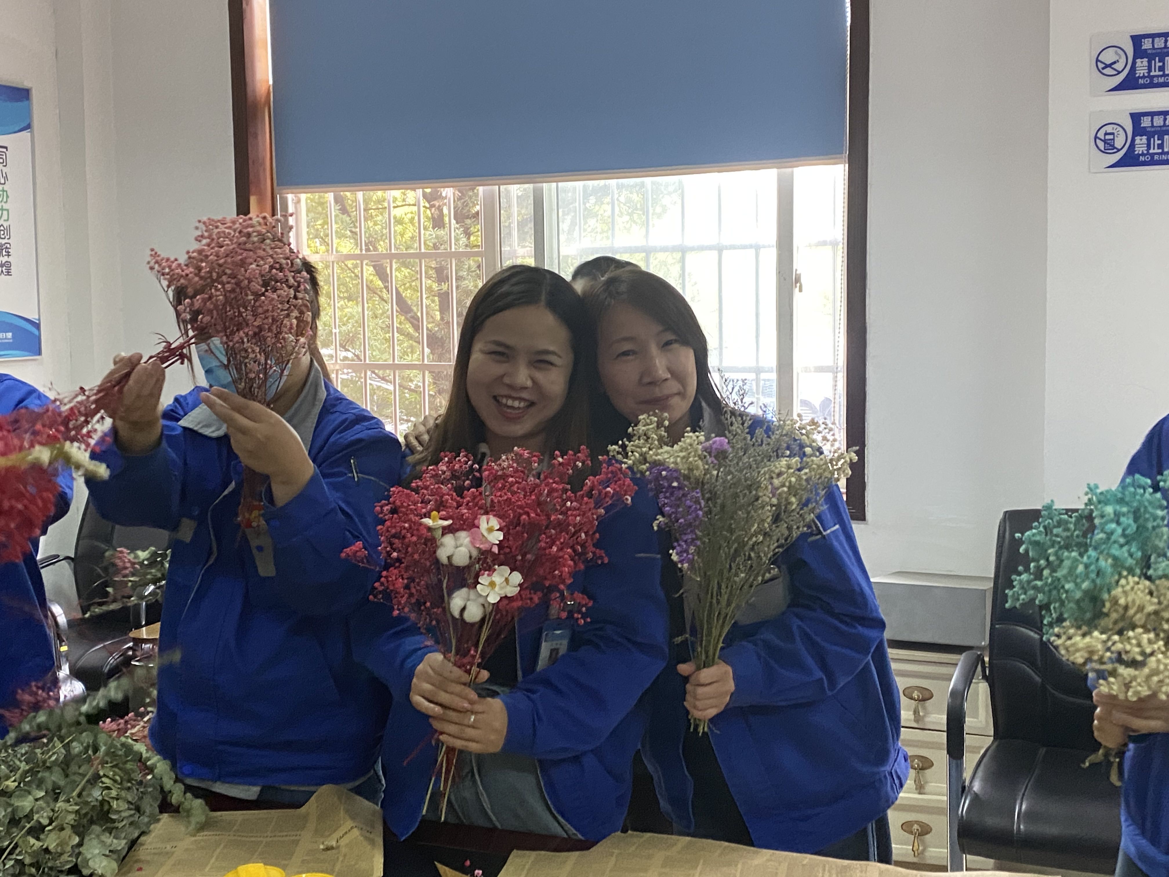 九游,宏明日望,株洲电子科技,湖南电容器,株洲电容器,电容器